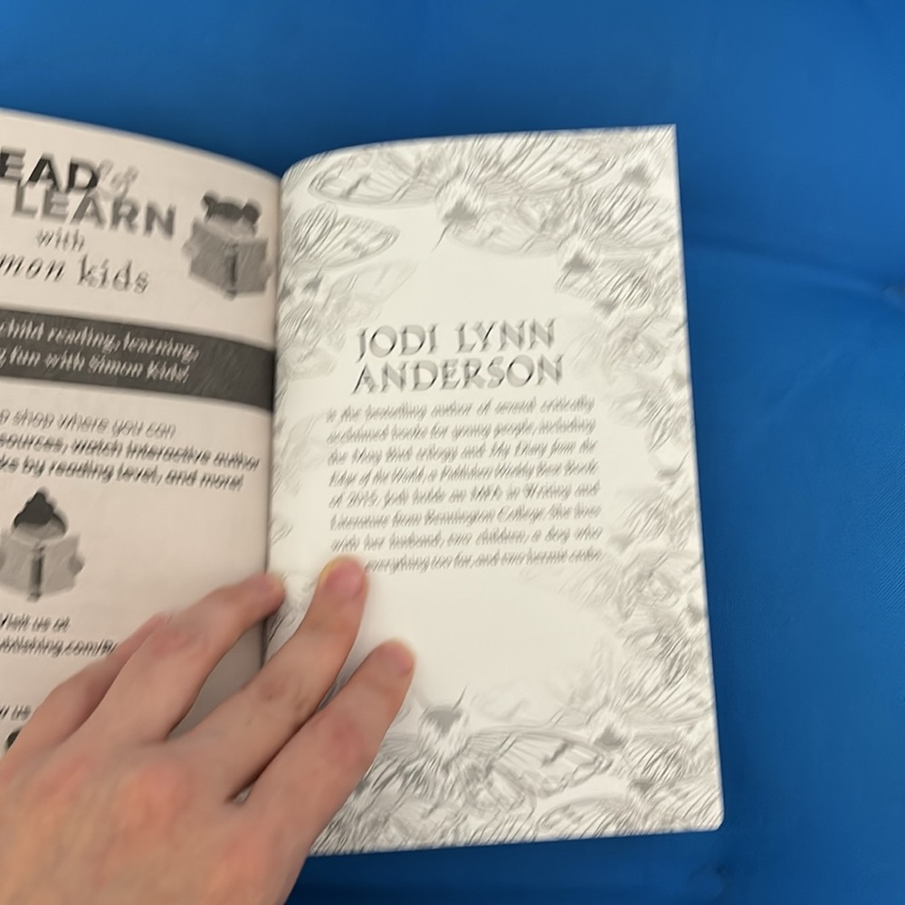 Thirteen Witches Book 1 By Jodi Lynn Anderson Soft Cover The Memory Theif NWOTS - Picture 8 of 8